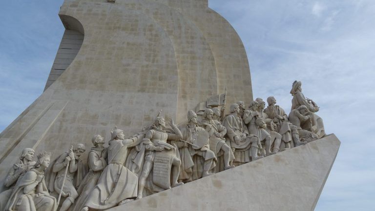 monumento a los descubridores